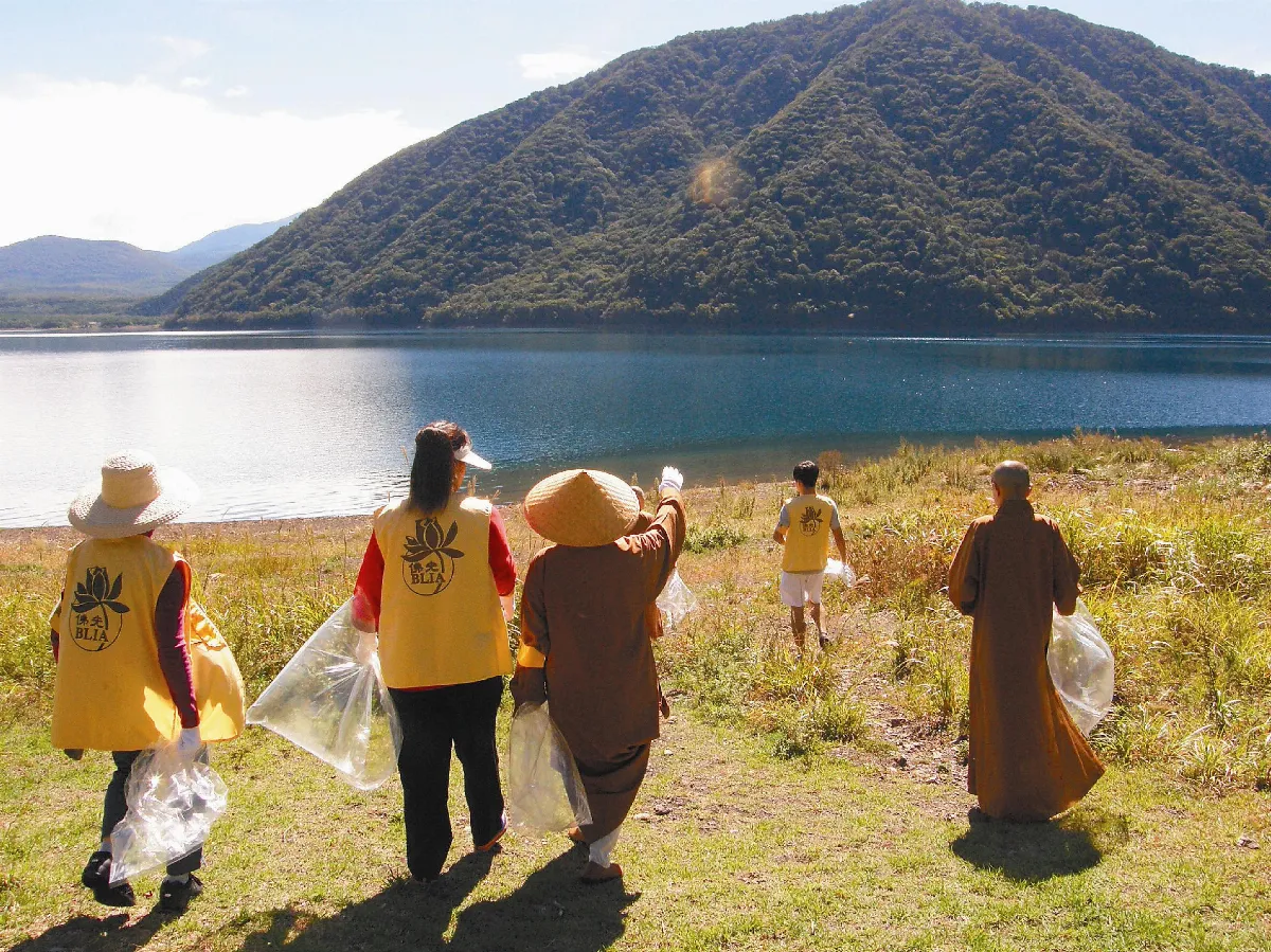 維護世遺環境 本栖寺響應淨灘