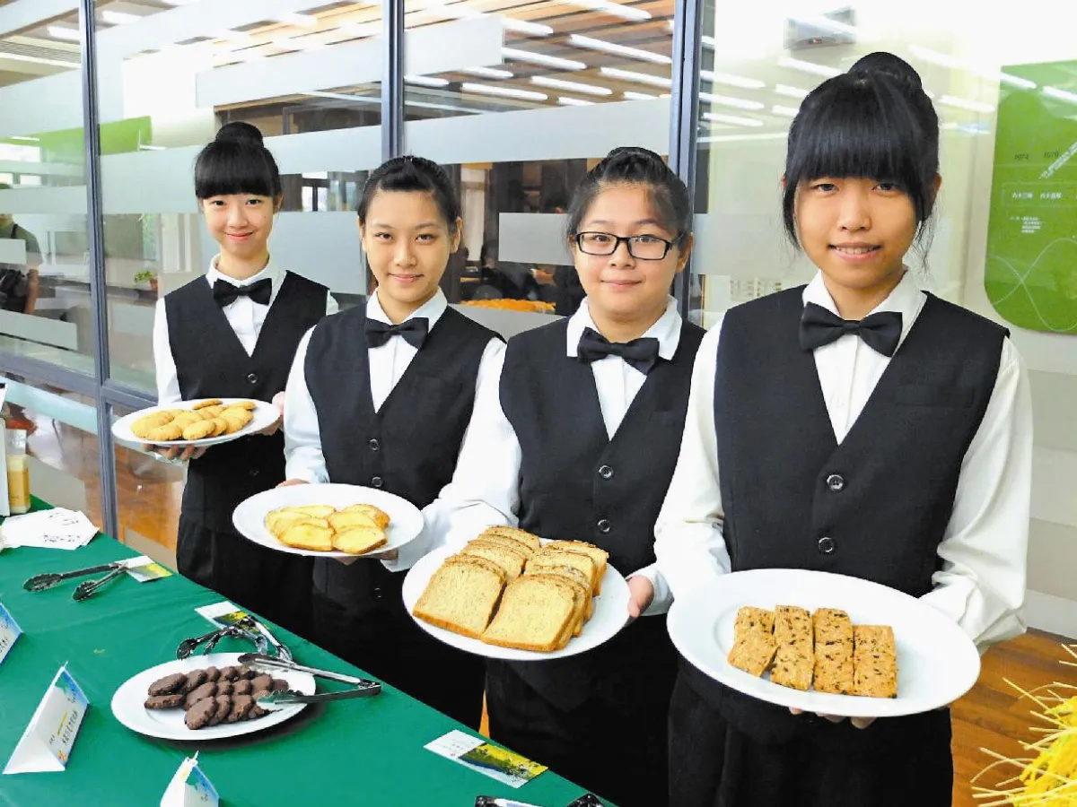 羅東高商創意發想米穀麵包  吃得到米香味