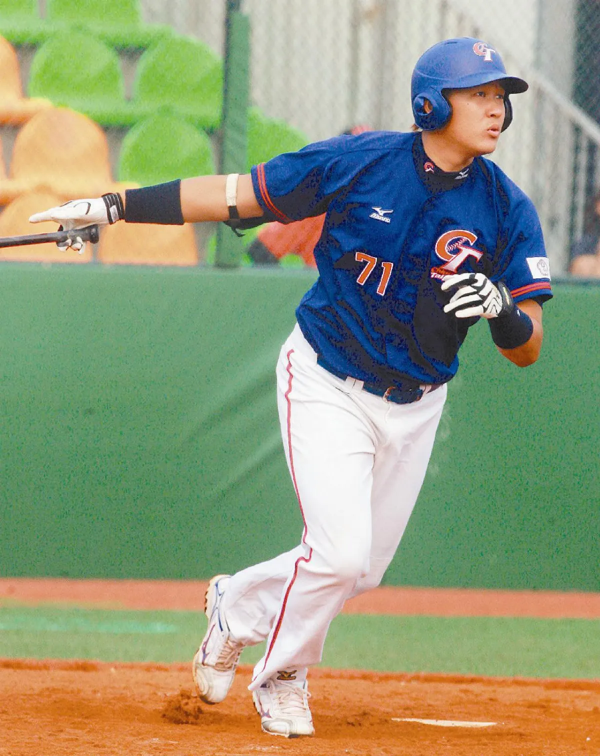 東亞運 2分砲 中華狂攻