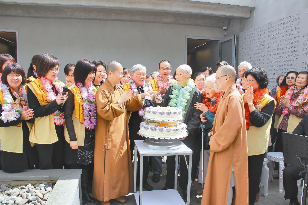 紐敬老音樂會 長者重返青春