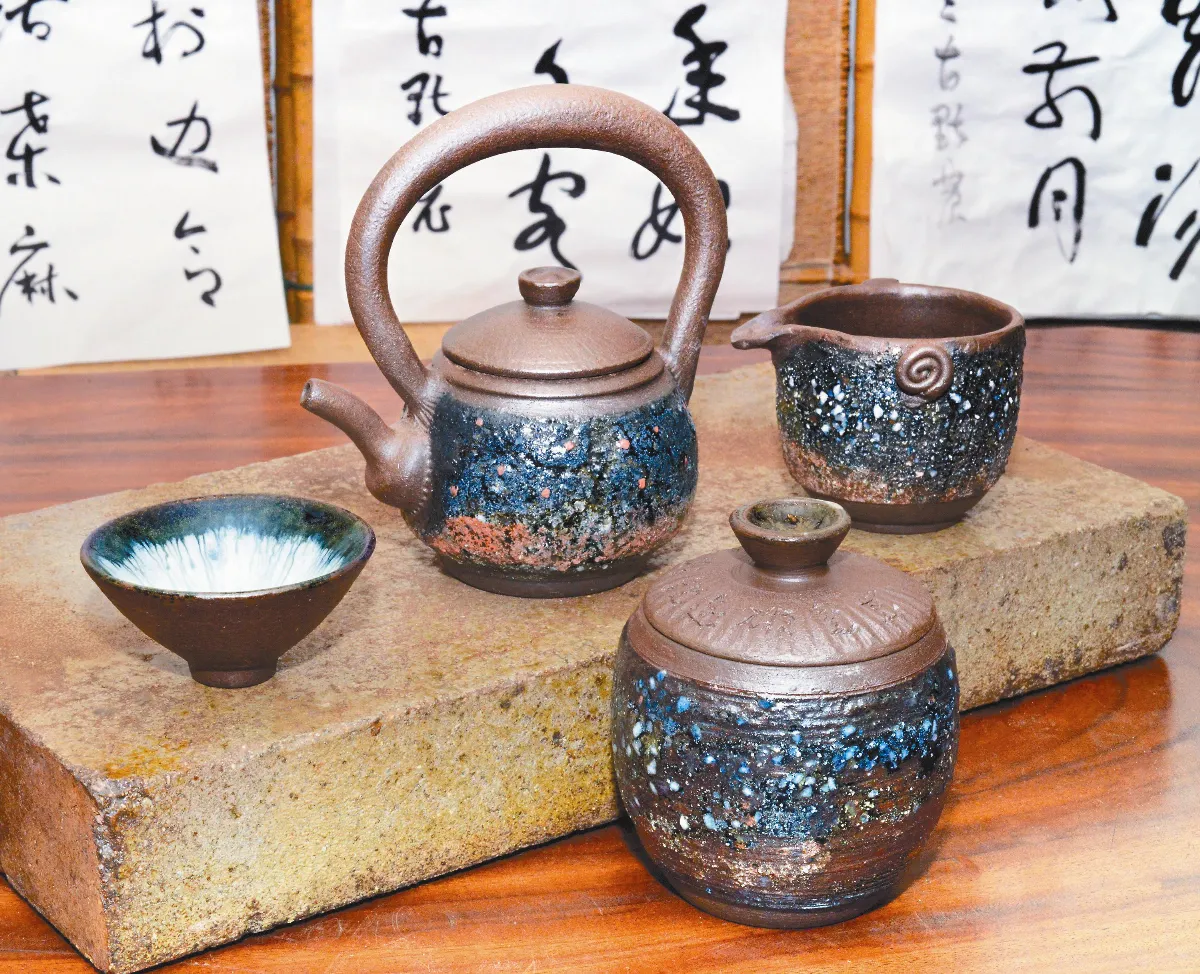 茶來茶去  鄧丁壽與三古默農烈火舞出岩礦極致