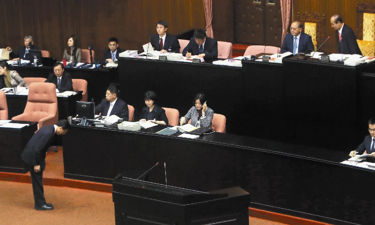 6度遭杯葛  江揆終上台報告