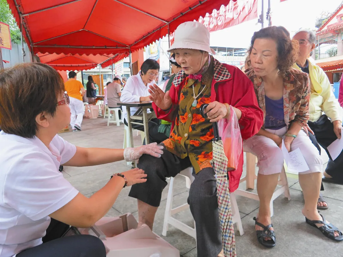 護智車來了 老寶貝健檢