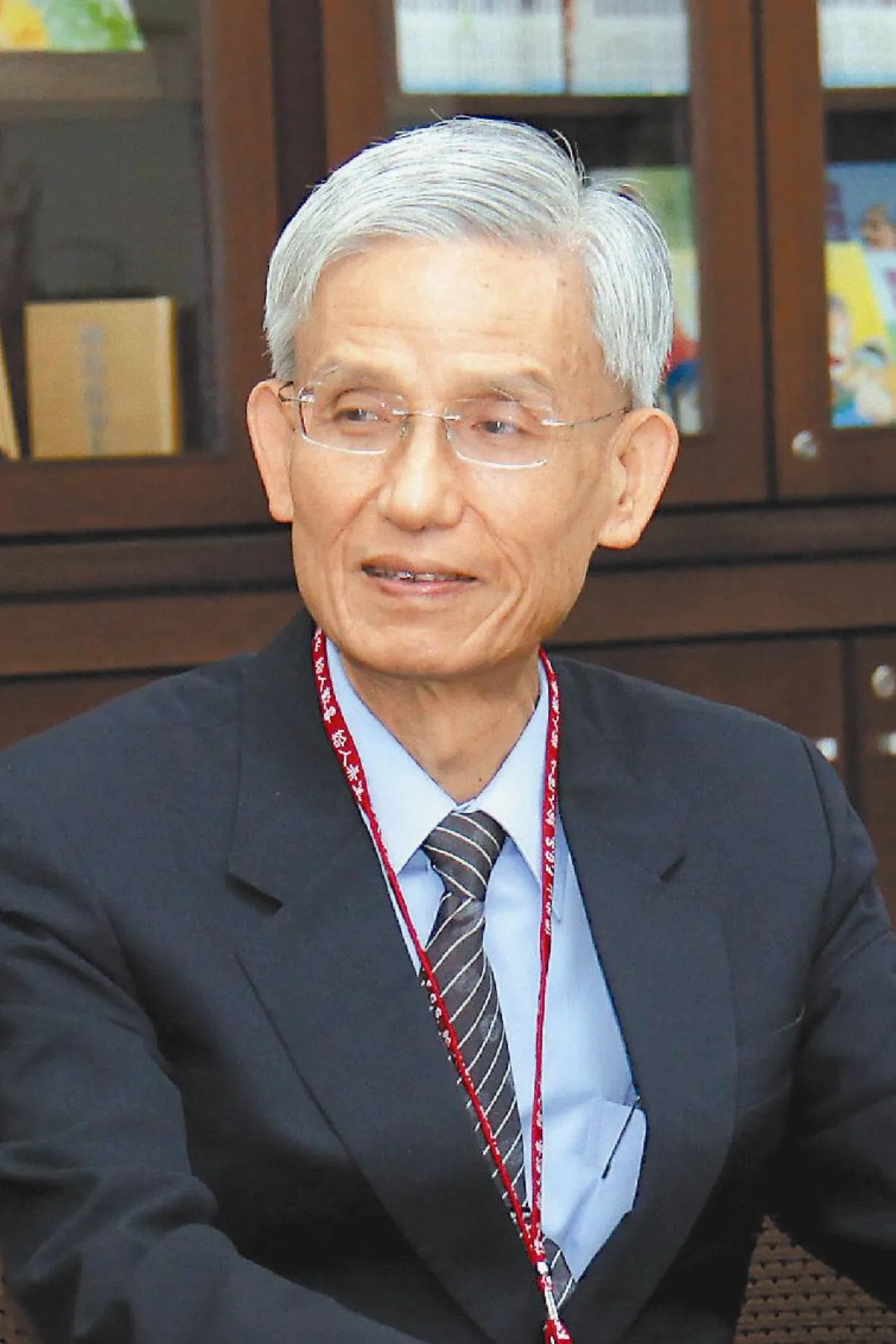 豪氣富豪台灣大老闆裸捐最豪氣手筆