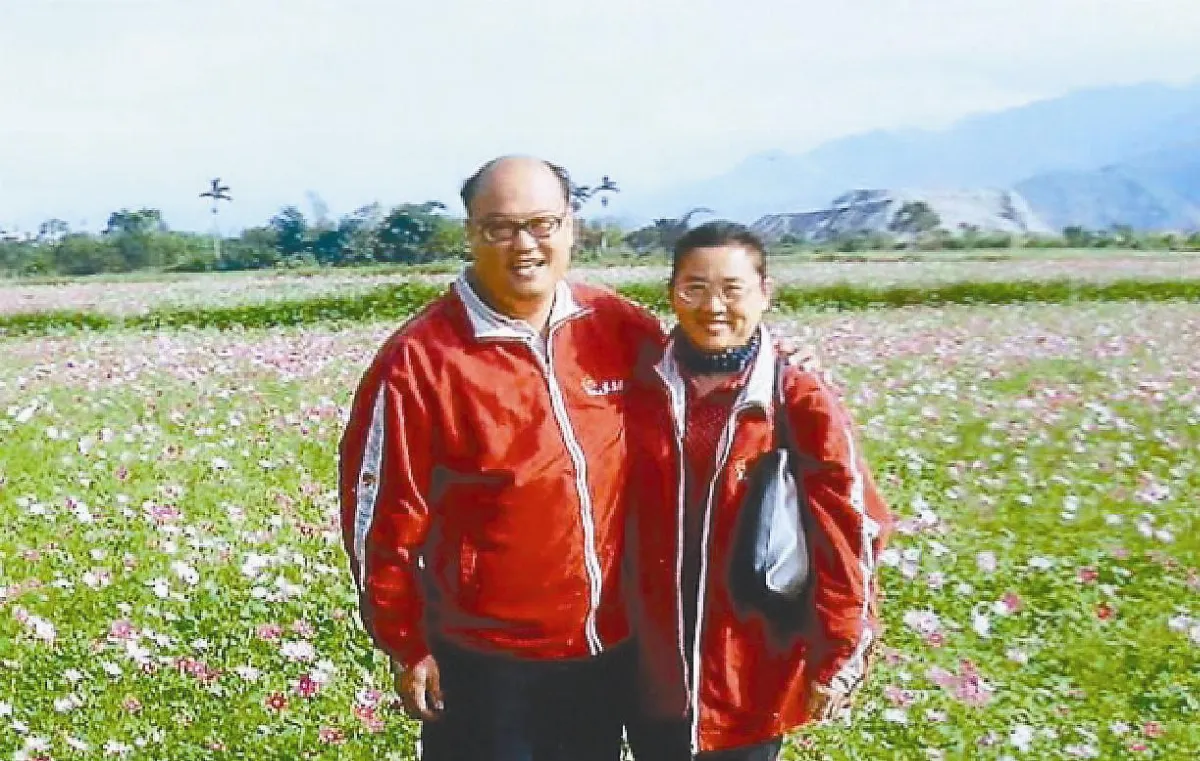 梁正賢、徐月鑾小檔案