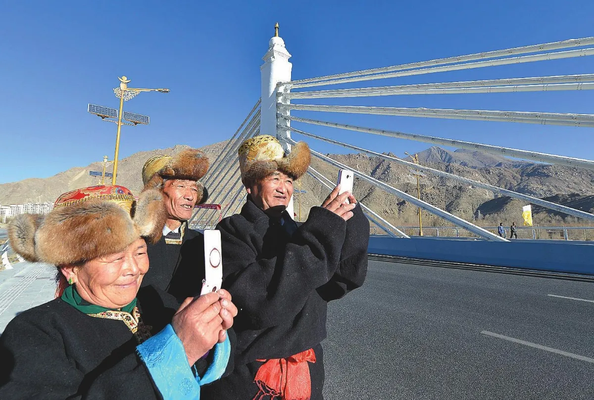 海拔最高矮塔斜張橋拉薩通車