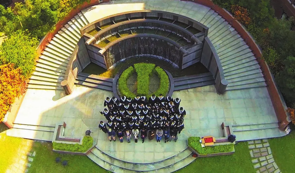 大葉大學首創空拍畢業團拍影片