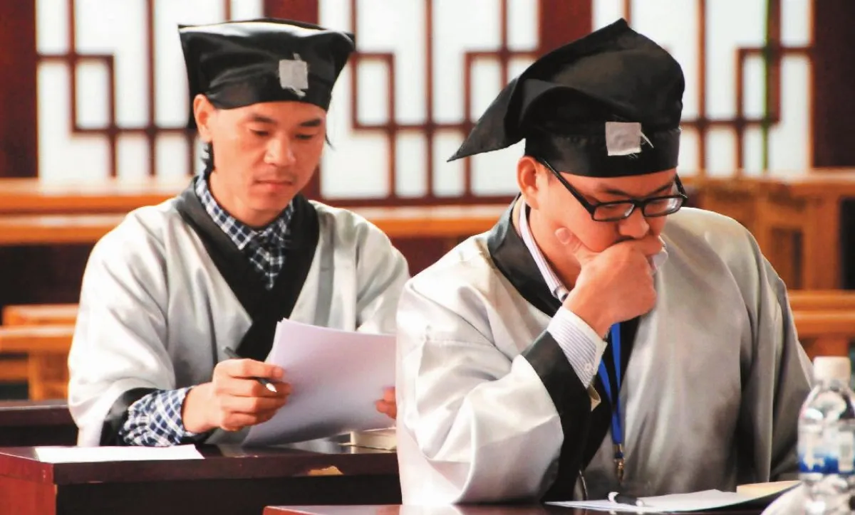 一炷香時限作詩拚掄元