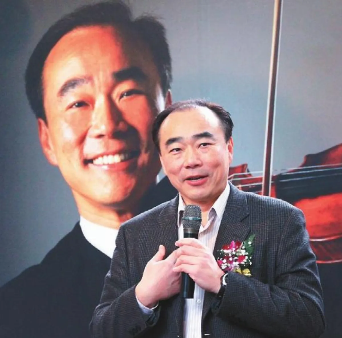 林昭亮駐校指導 親授琴藝