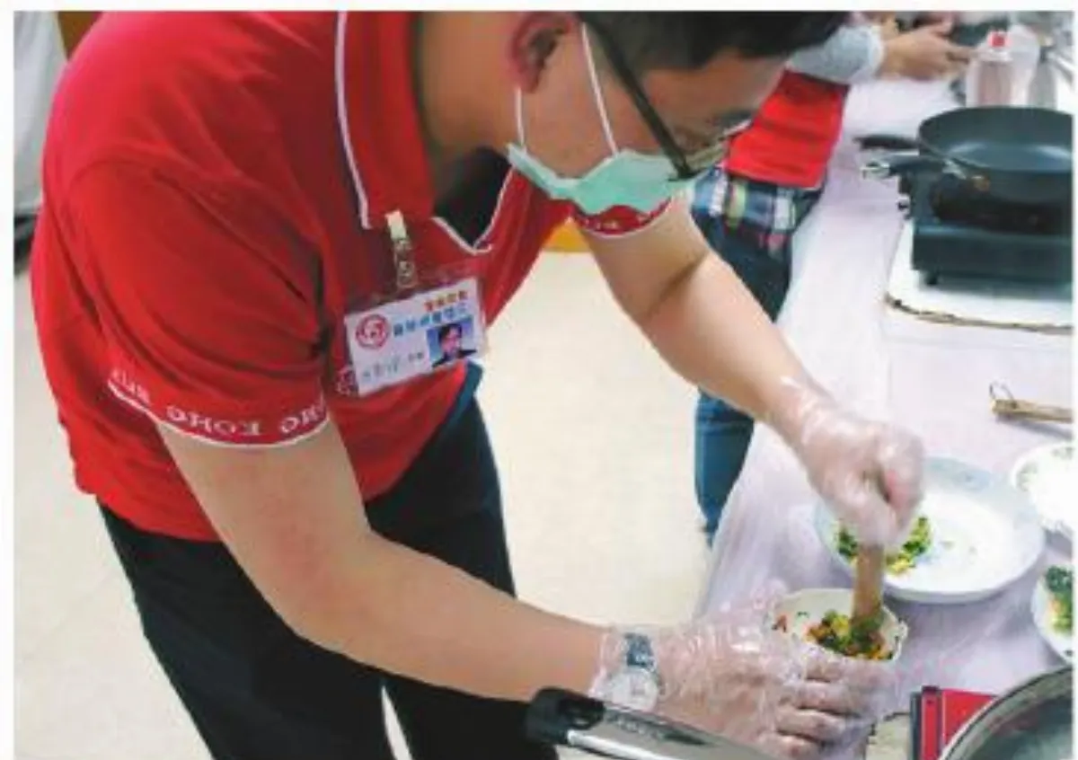 三好爸媽展身手 料理家常味