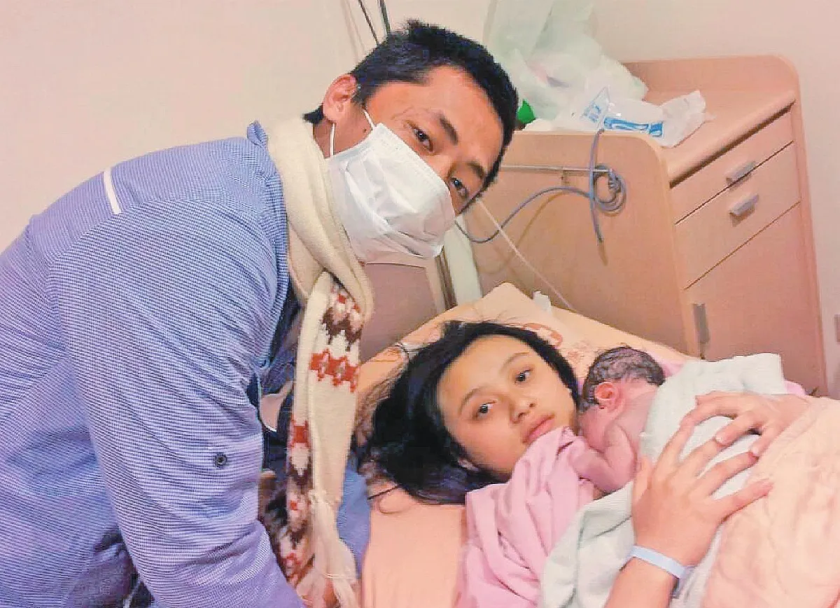 國道陣痛 16歲孕婦生子