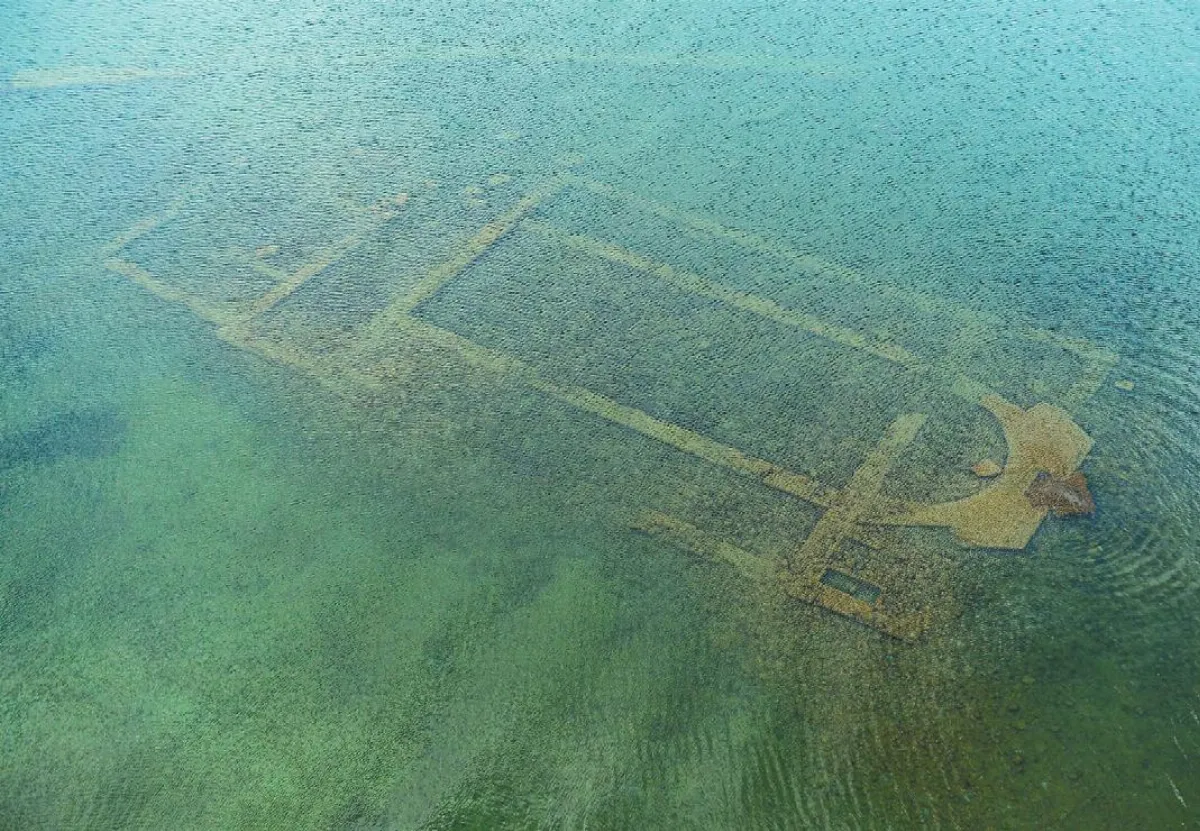 土國湖底驚奇 發現千年教堂