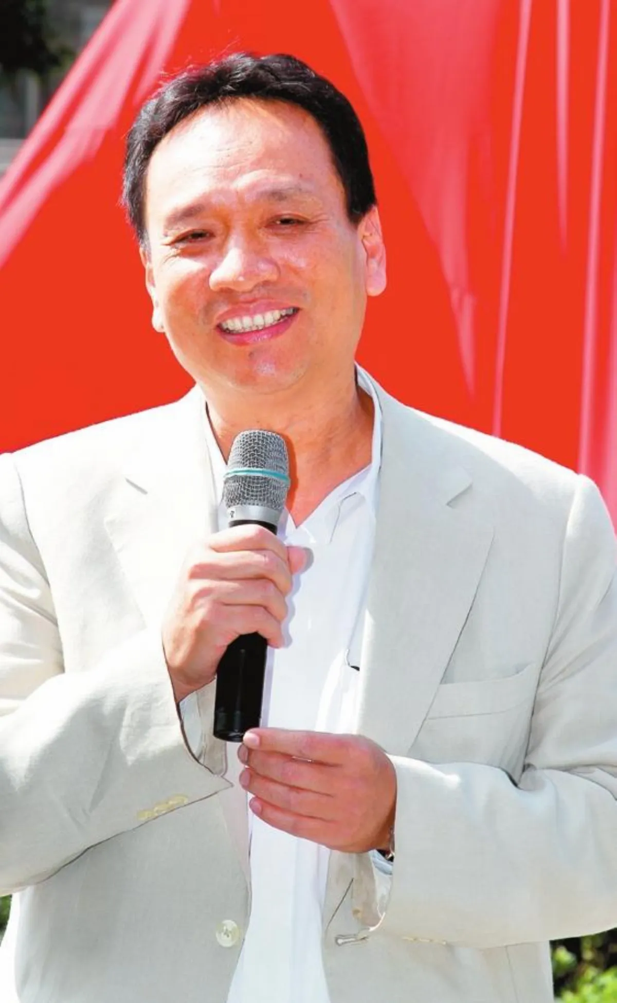 落實美感教育藝術品進駐