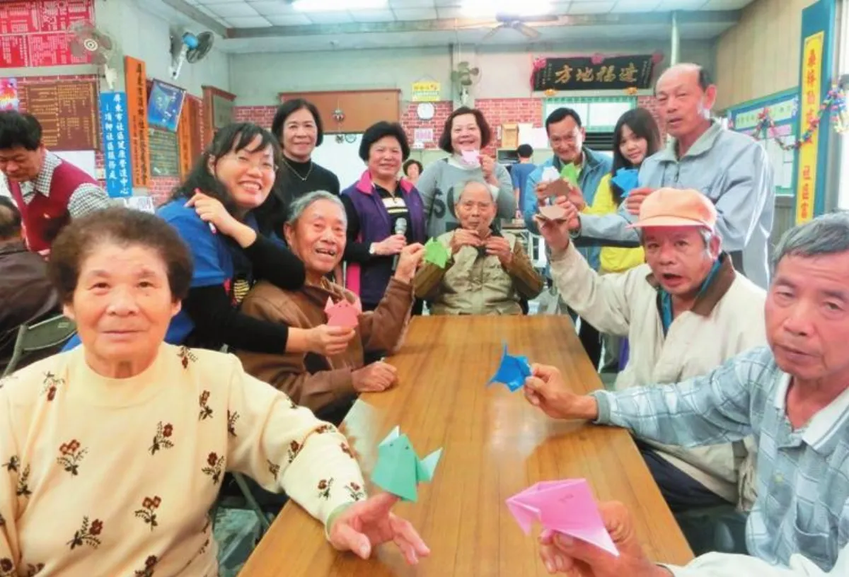 【社區部落格】頂柳樂齡班充滿歡笑
