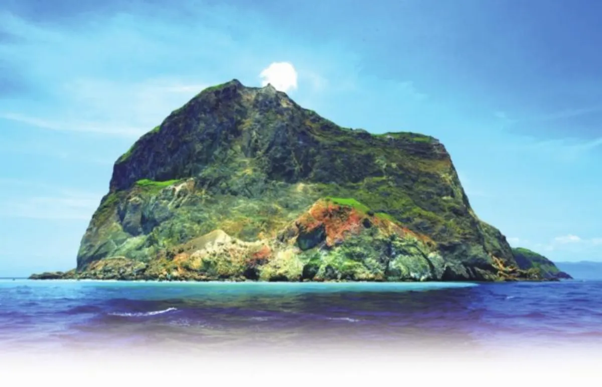 龜山島：謎樣的活火山