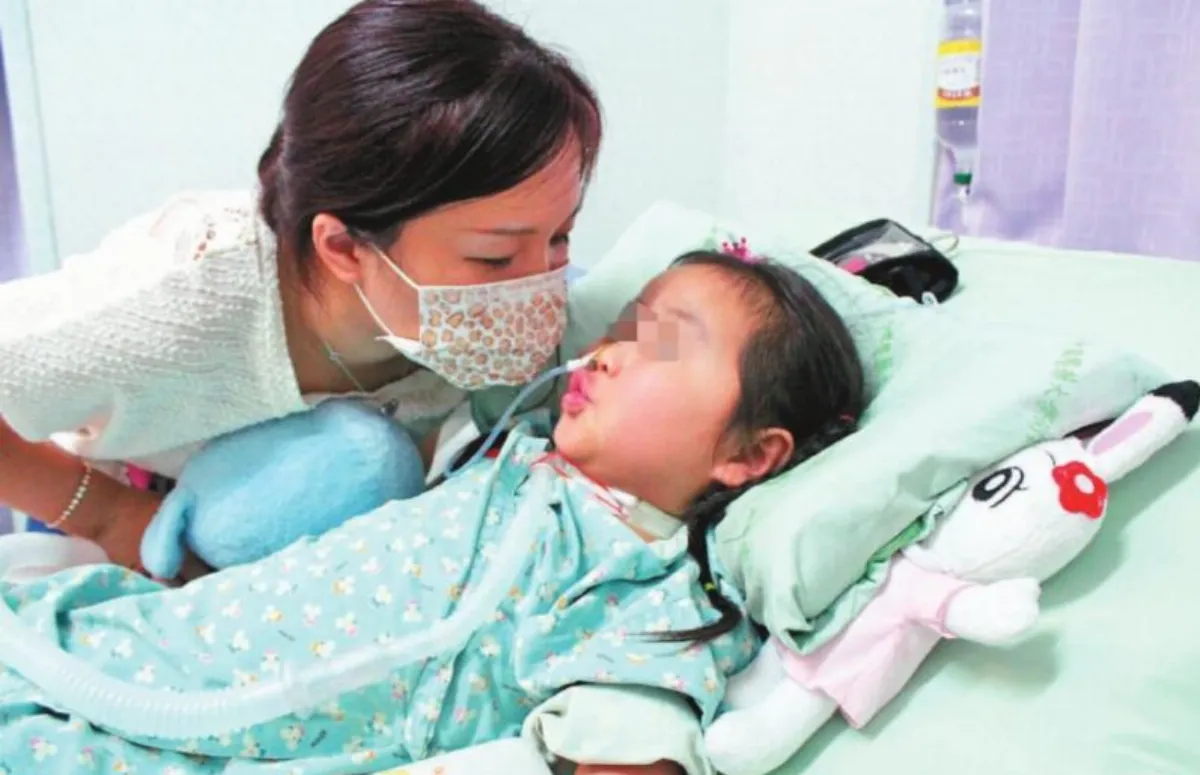 擠眉弄眼 手腳會動 4歲珣珣 開心返家照護