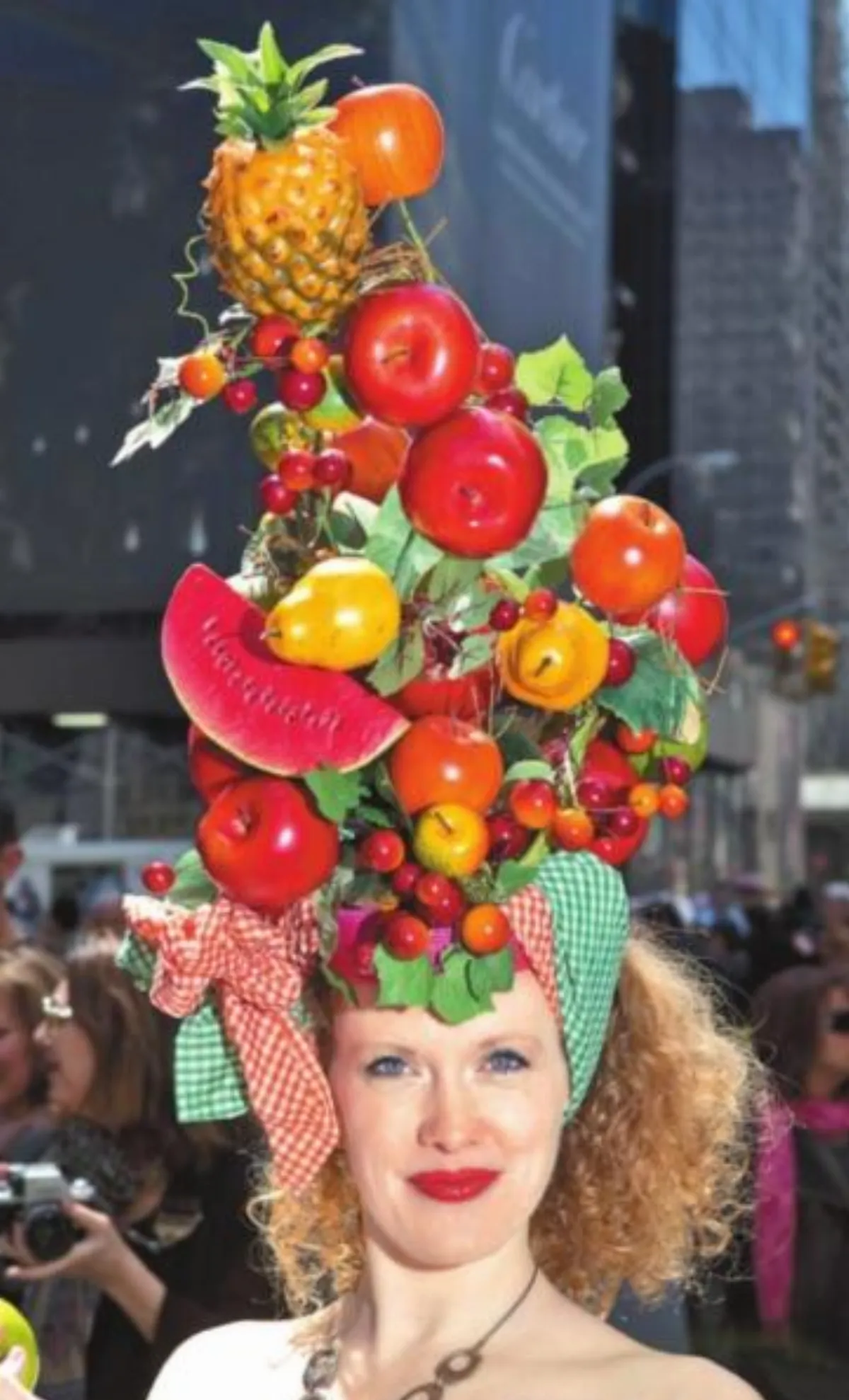 復活節遊行頂上爭豔