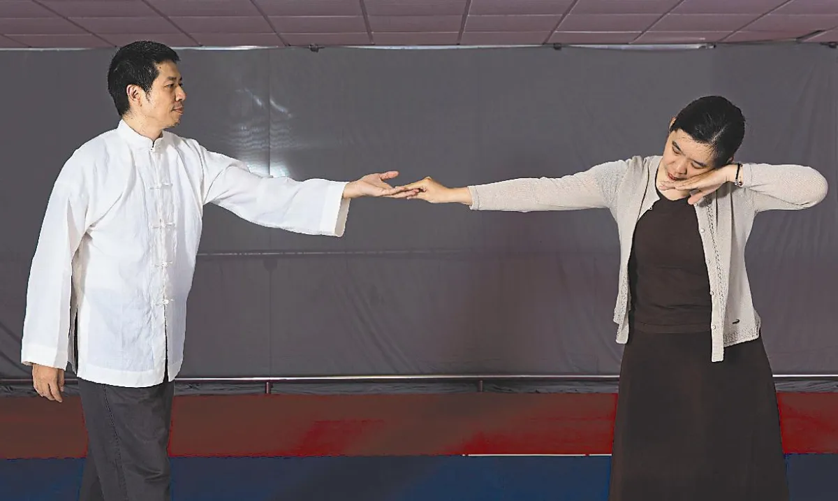 聽視肢障演員  用手語帶你遊山玩水