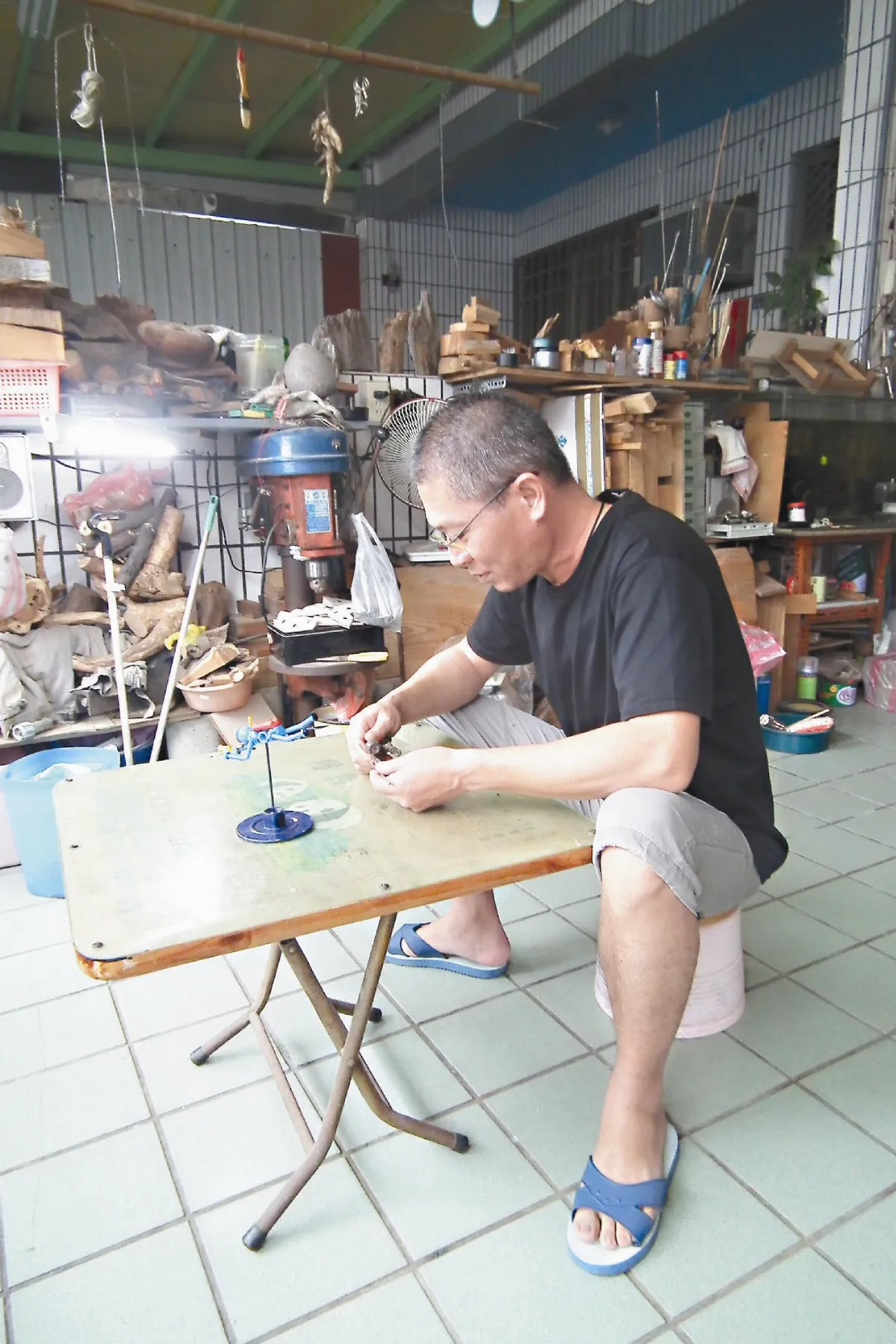 波麗士 讓打火機變重機
