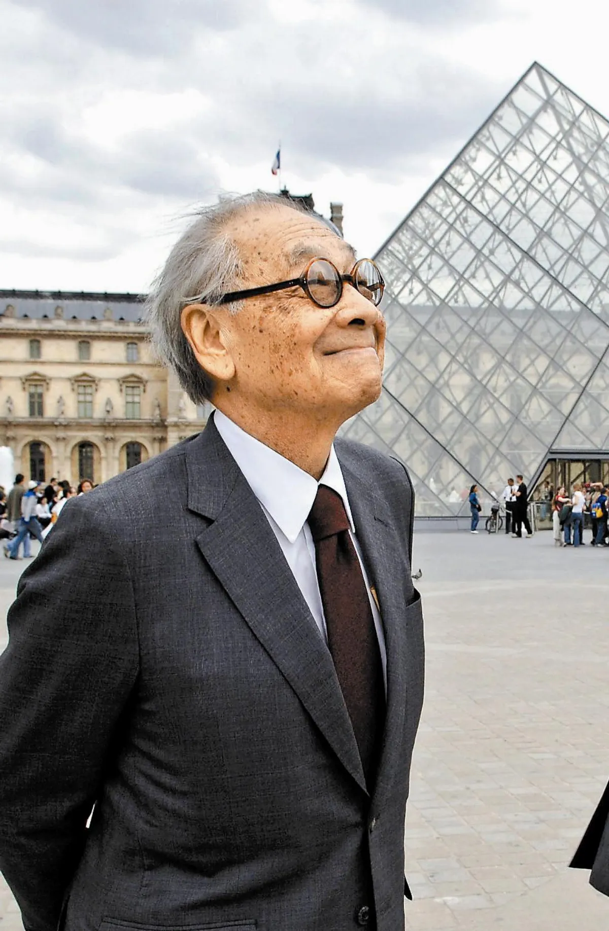 羅浮宮金字塔翻修 貝聿銘任顧問