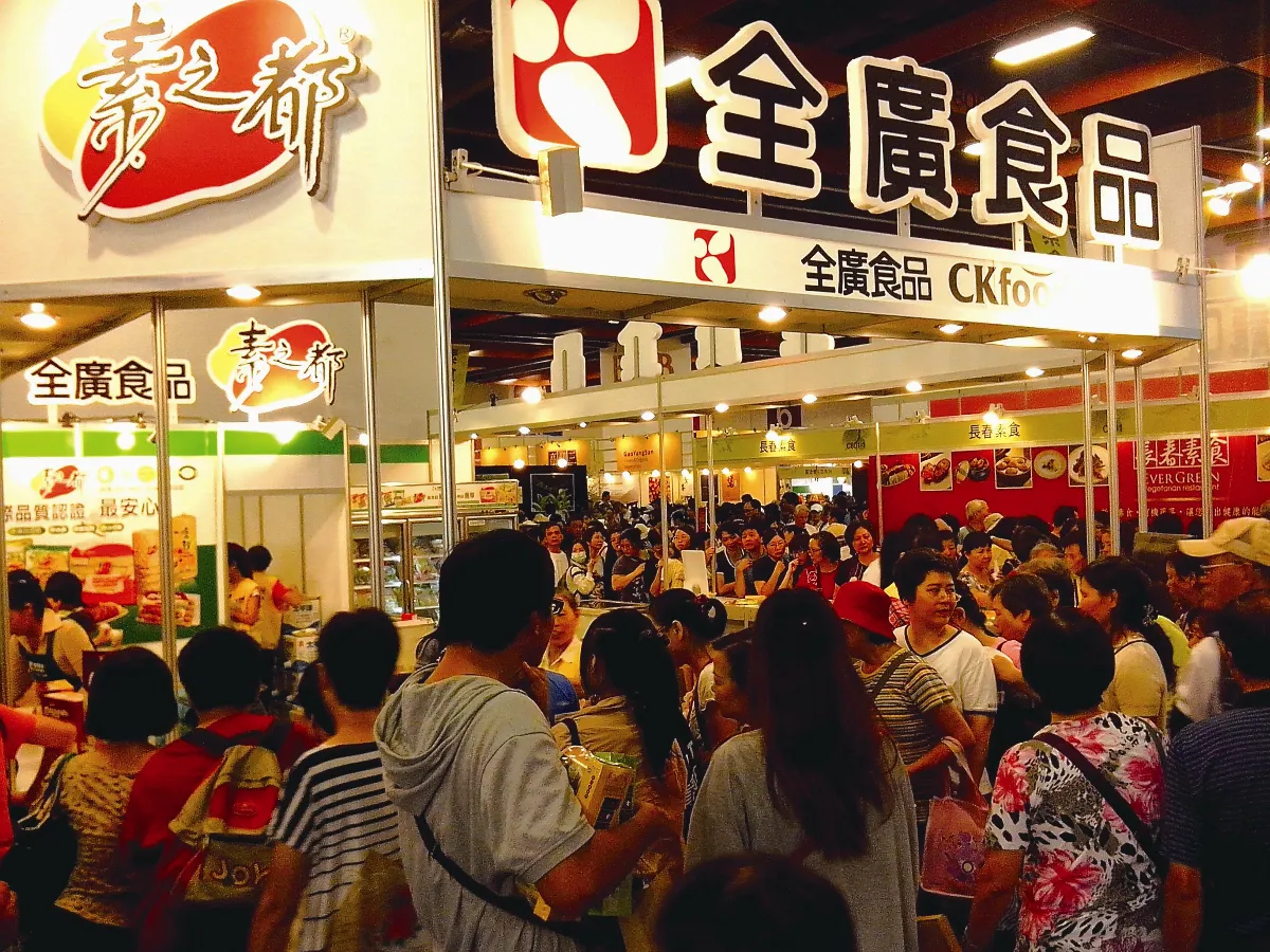 11家好夥伴 一路相挺