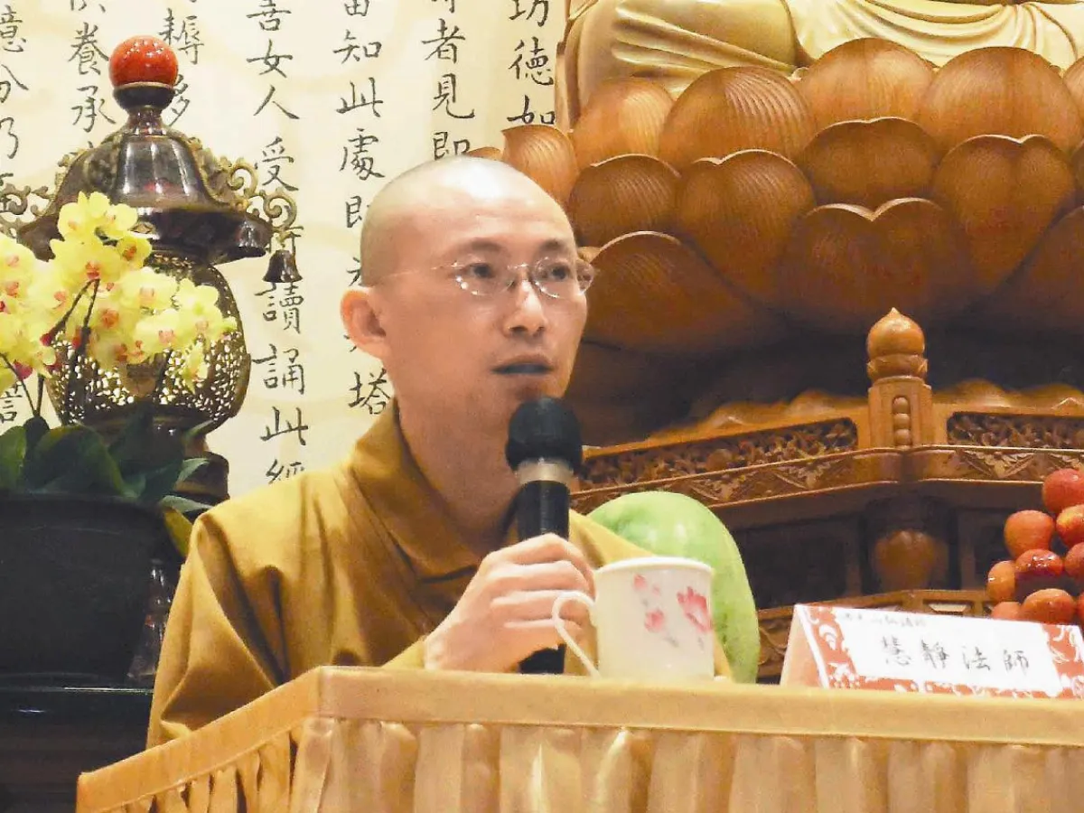 如法如儀佛光人