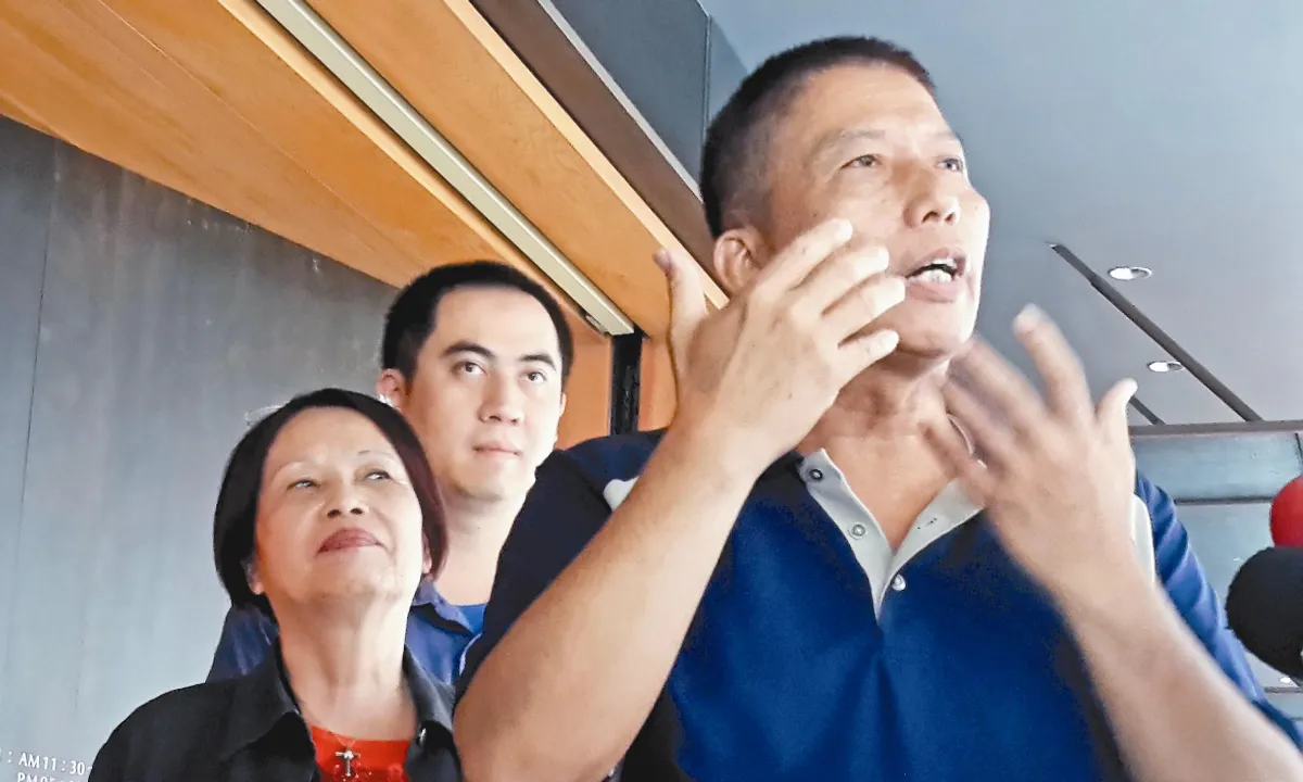 捷運英雄 擒拿術扣頸 62歲陳風制伏兇嫌