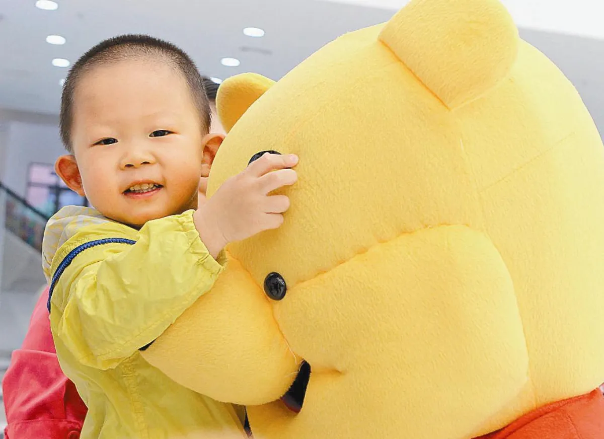 小病友過節 小熊維尼陪