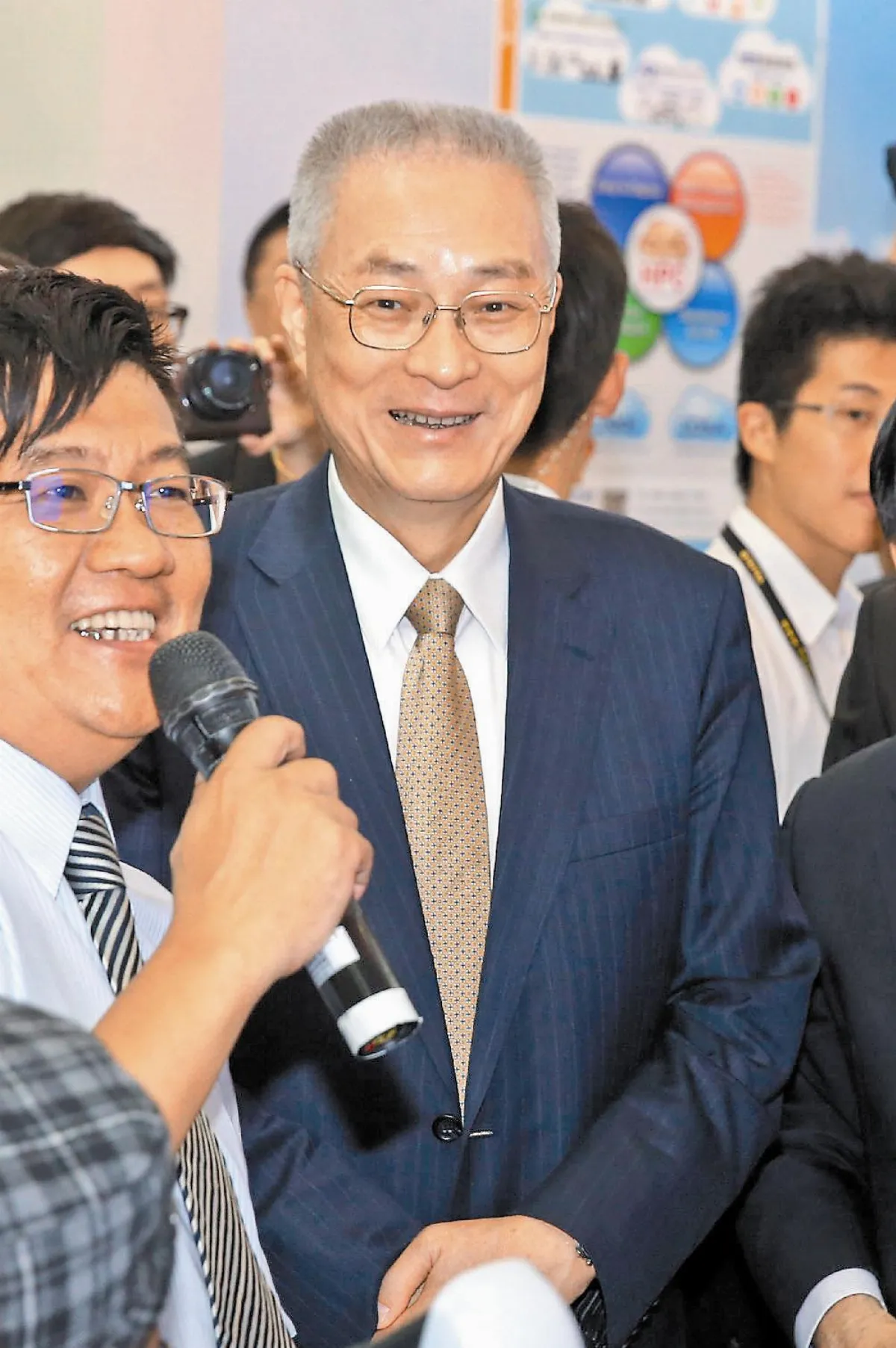 馬反對修憲 聘吳任藍副主席