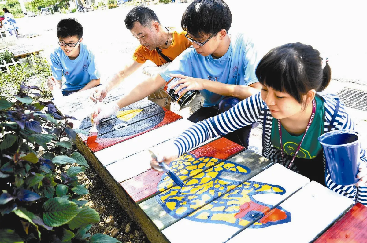 舞蹈走出傷痛 木雕傳承文化