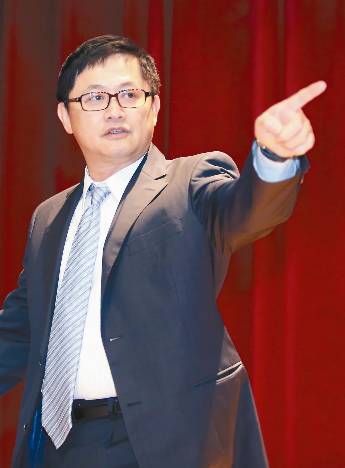 和碩加薪7% 預期下半年營收更好