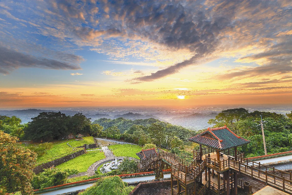 花現田園攝影賽 碧雲寺夕陽奪冠