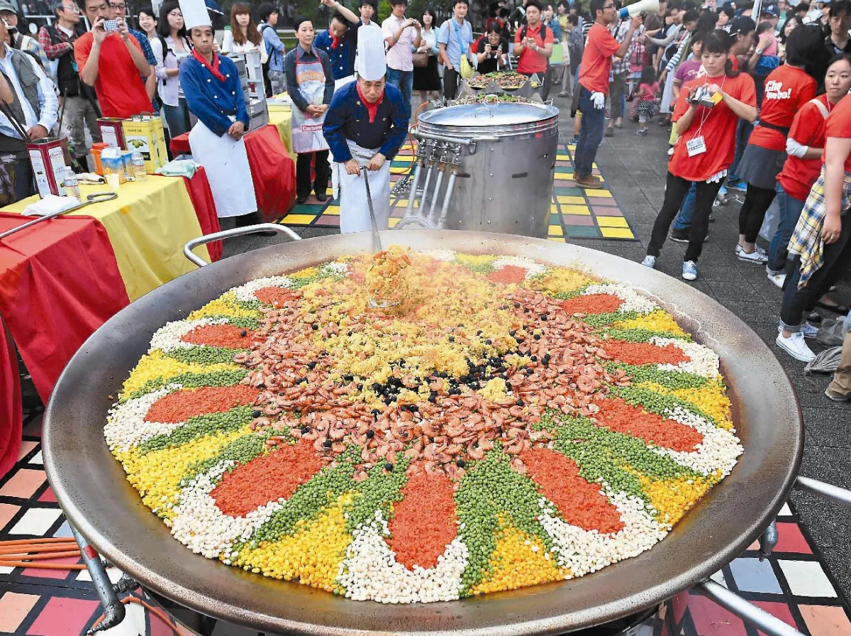菜飯 2000人享用