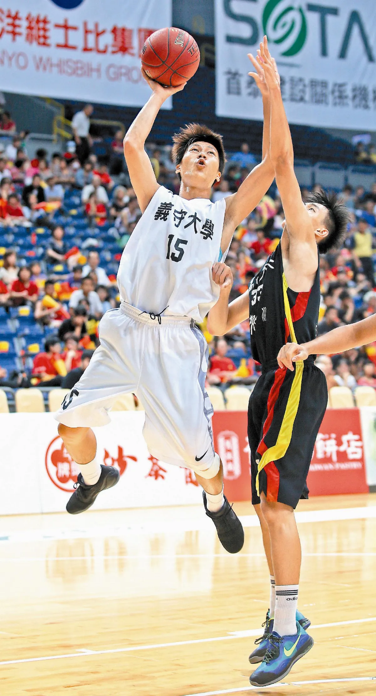 義守、高師大爭霸 佛大、北市大爭后