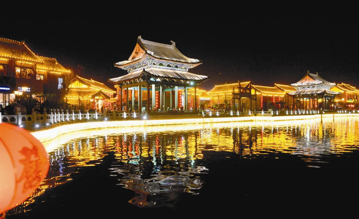 要讓包公也流連
