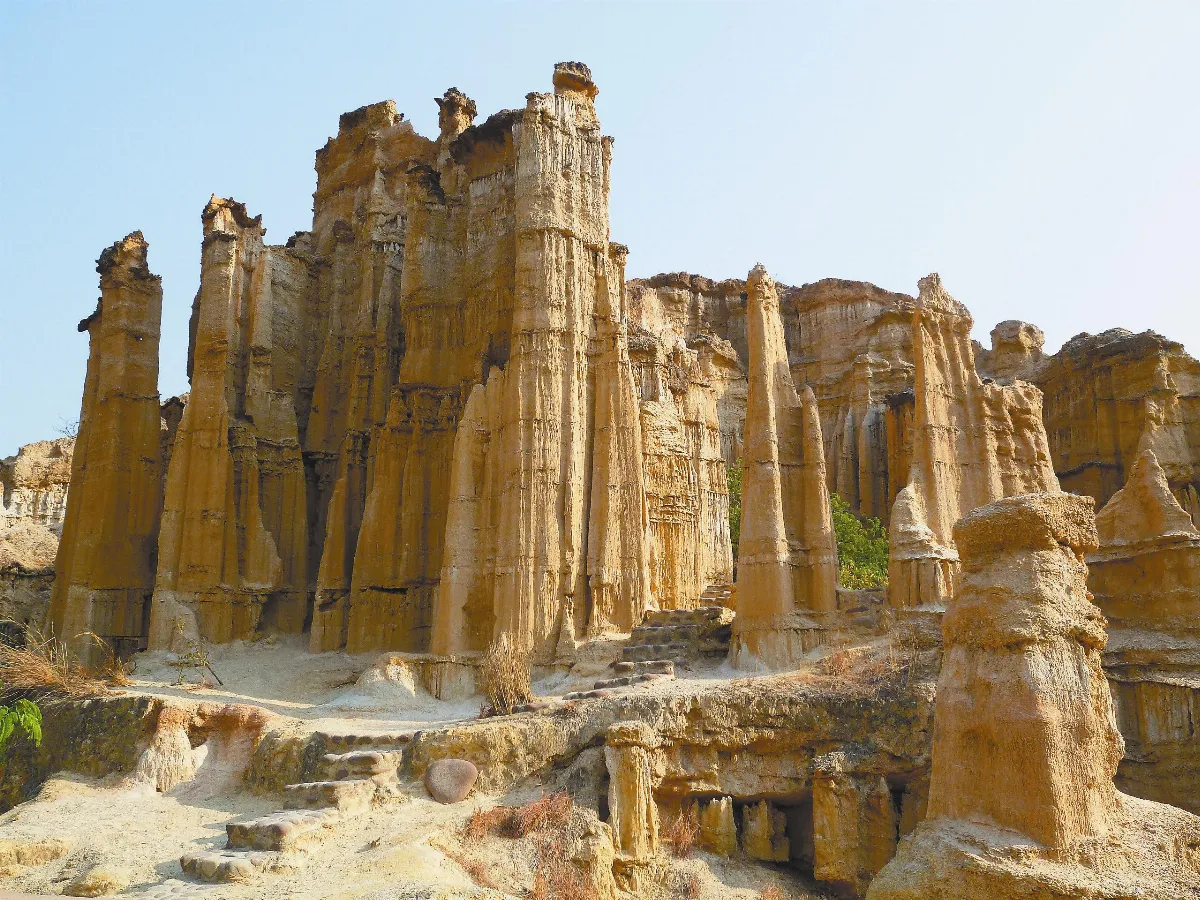 海闊天空 雲南三林 天下奇觀