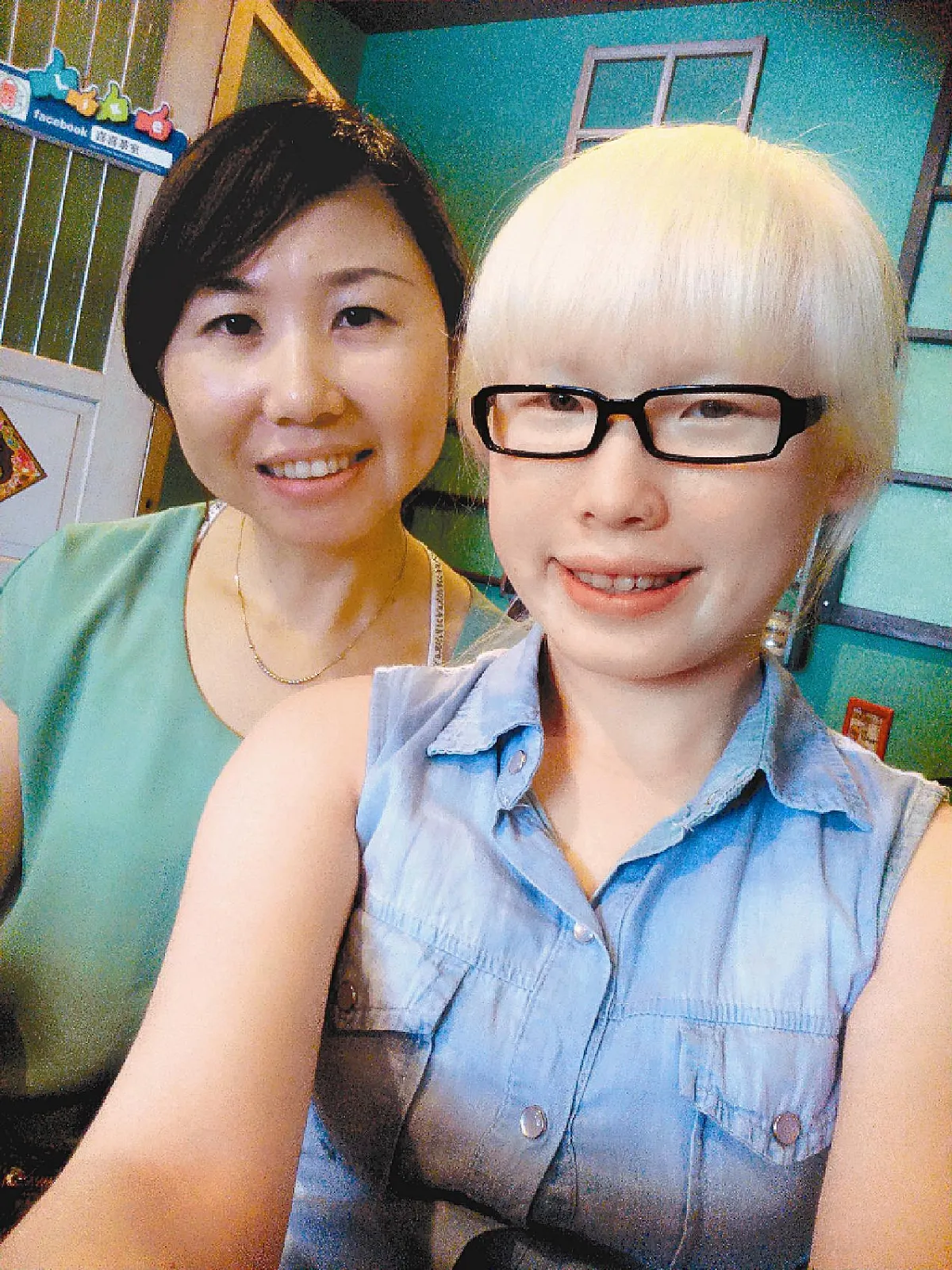 月亮小孩展心光 樂團演奏做公益