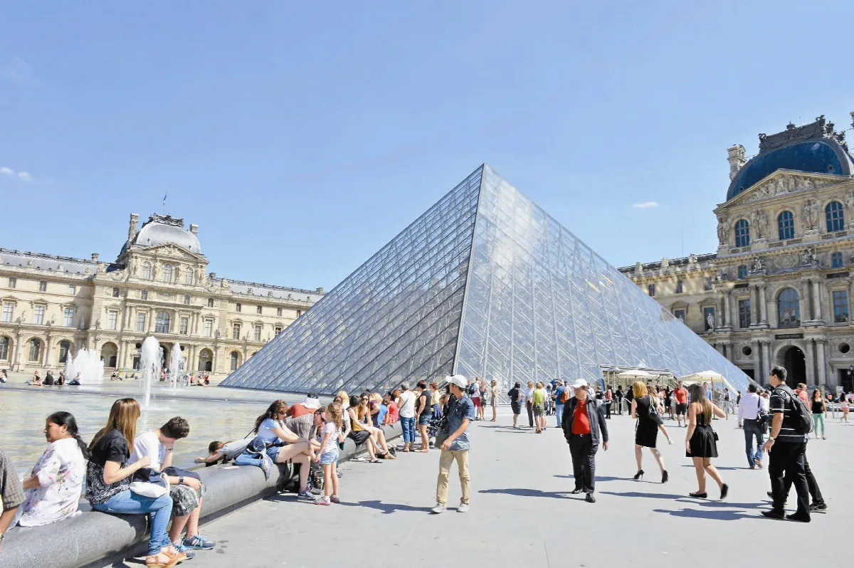 拚觀光 法羅浮宮擬取消周休