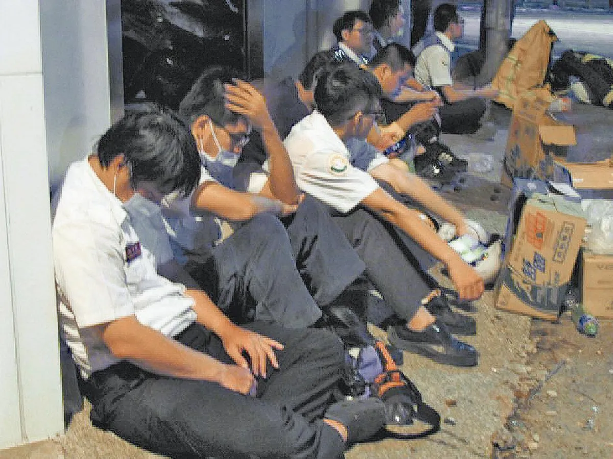 救不回同袍  打火兄弟心痛