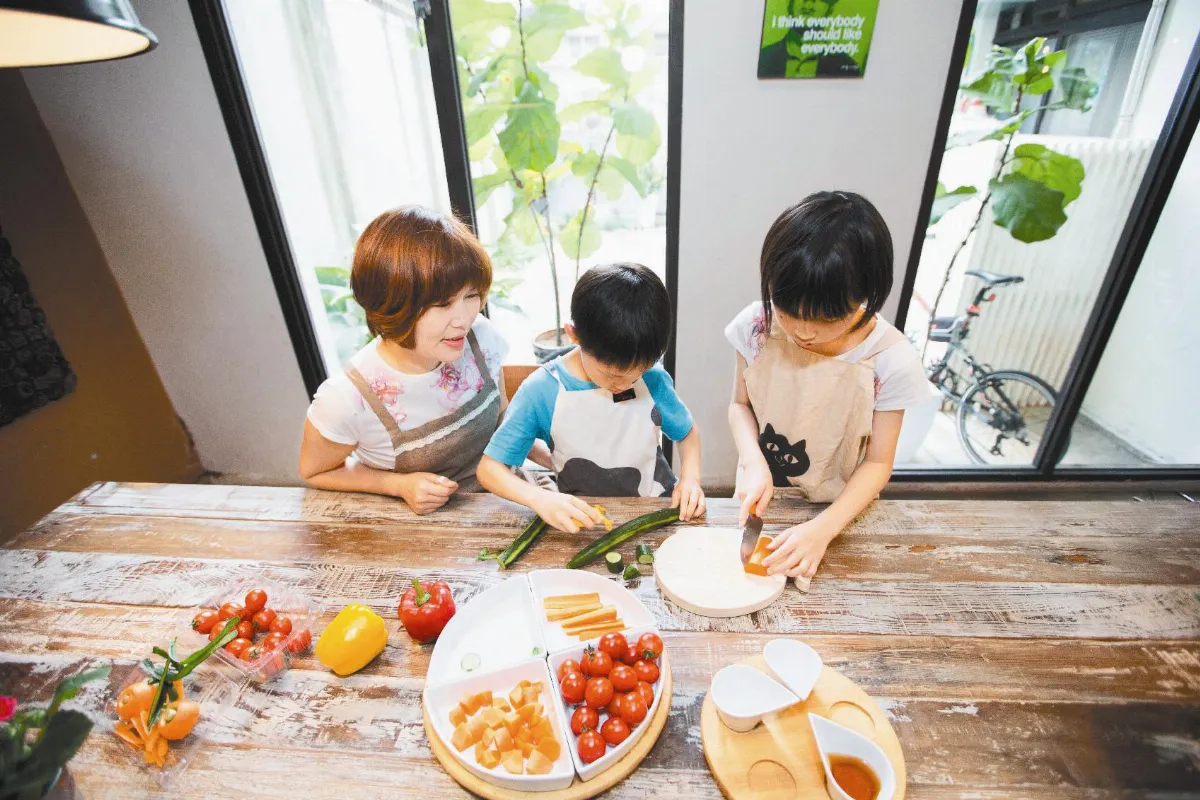 全自動教養 3歲兒洗碗收衣服
