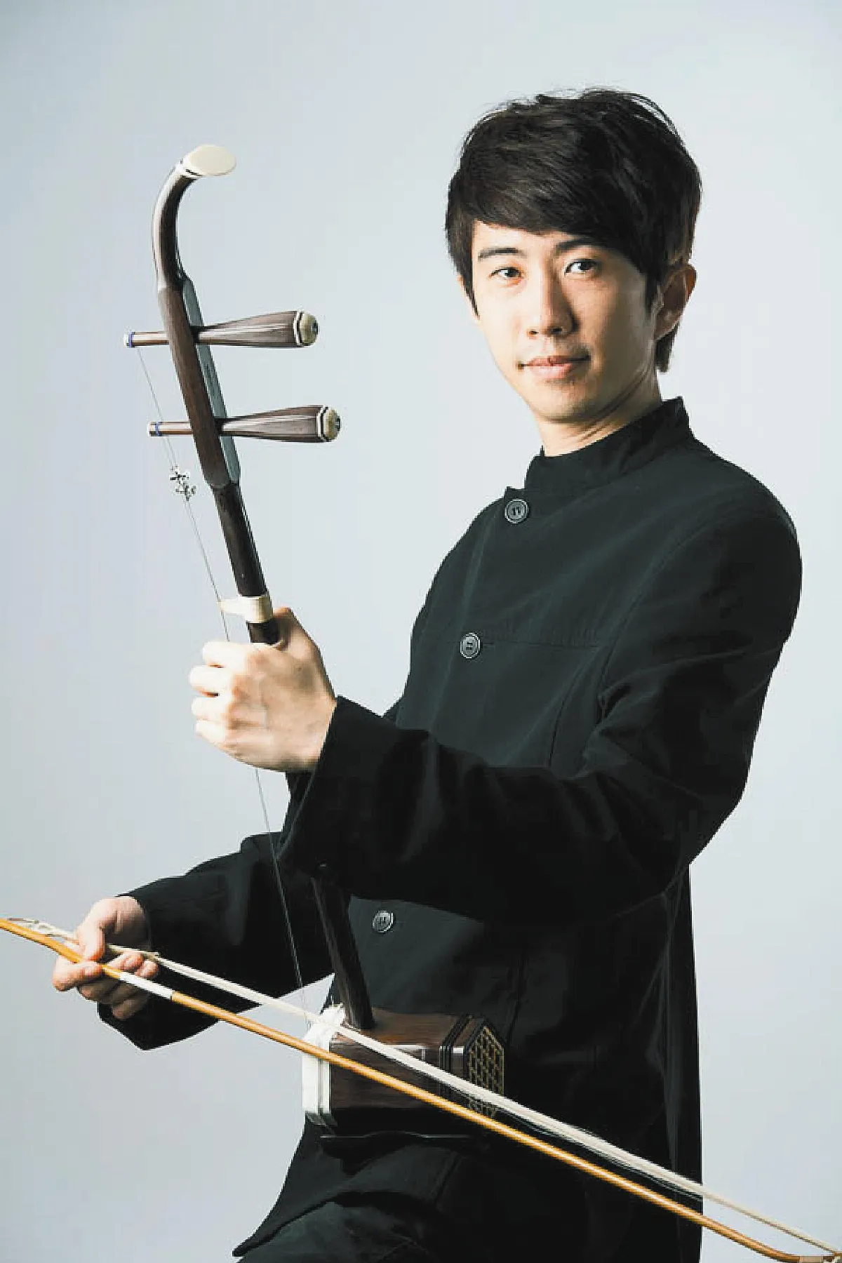 二胡混搭吉他 羅堂軒感動洋人