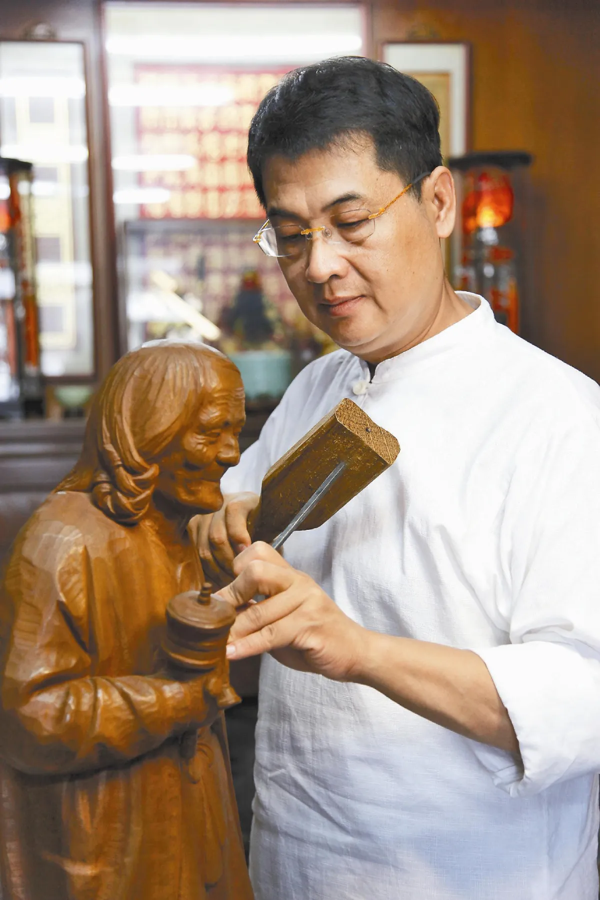 陳啟村讚佛 發願雕刻鳩摩羅什