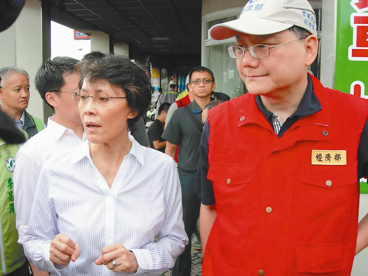 無縫接軌 杜紫軍接經長