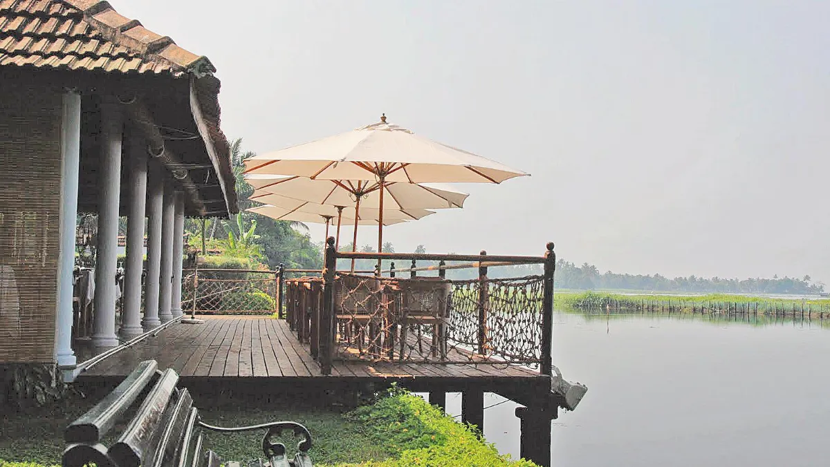 海闊天空 印度船屋之2 庫馬蘭肯湖船屋