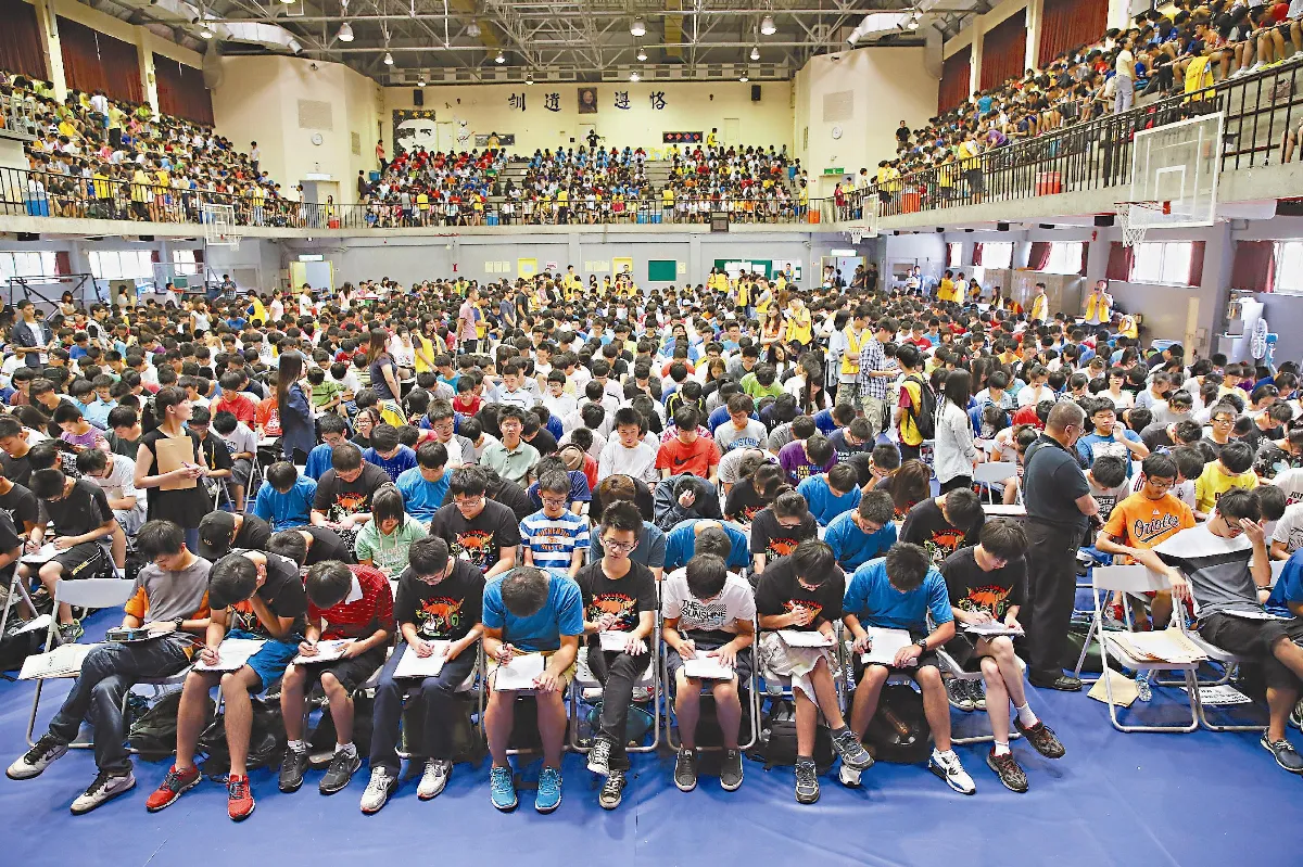 TRML數學賽 許育銘稱霸全國