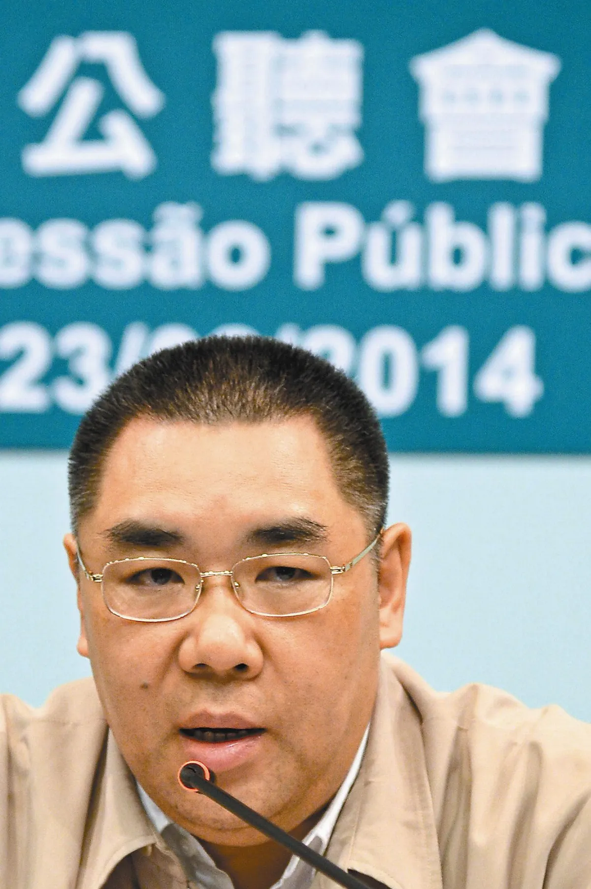 民主派抗議聲中 崔世安 連任澳門特首