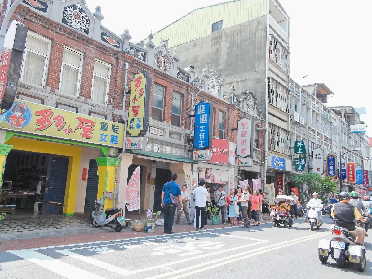 賞百年屋  斗六太平老街散步趣