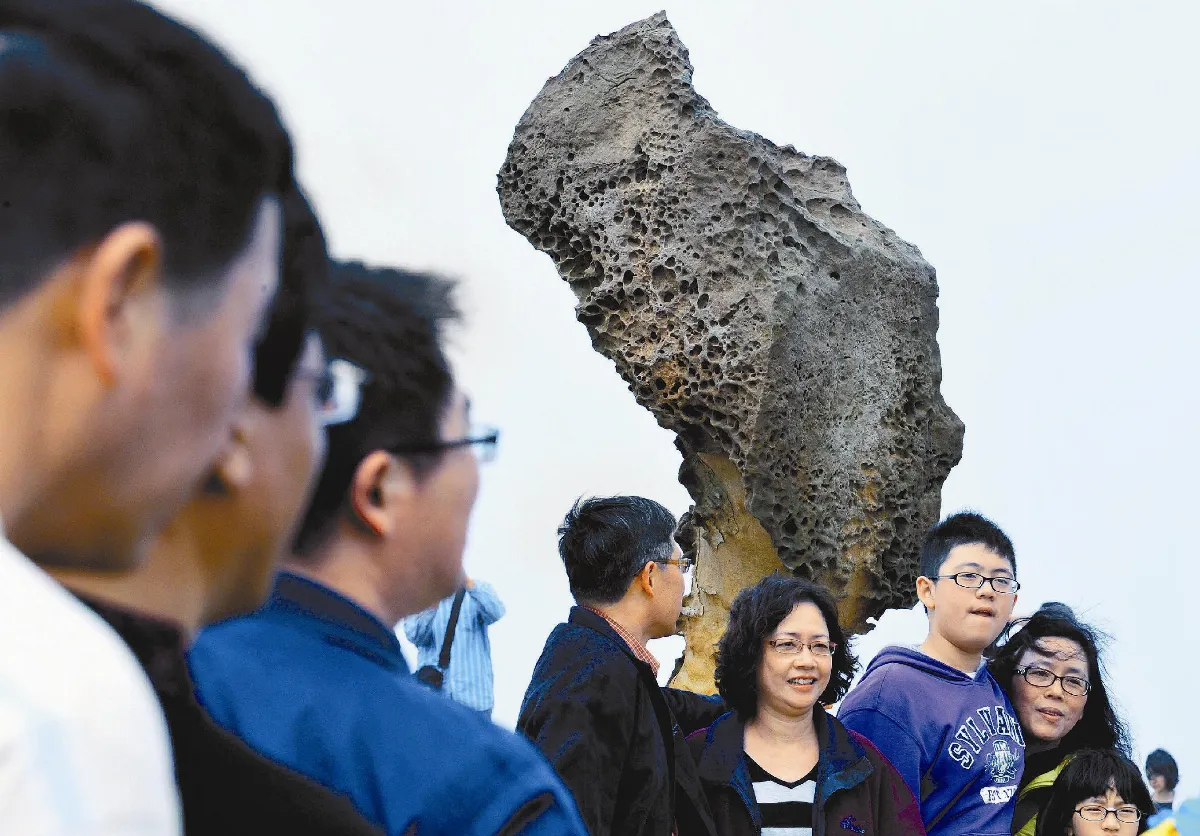 新旅遊法上線 旅行業降價搶客