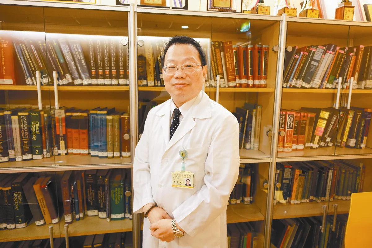 台北榮總放射線部神經放射科主任醫師 郭萬祐