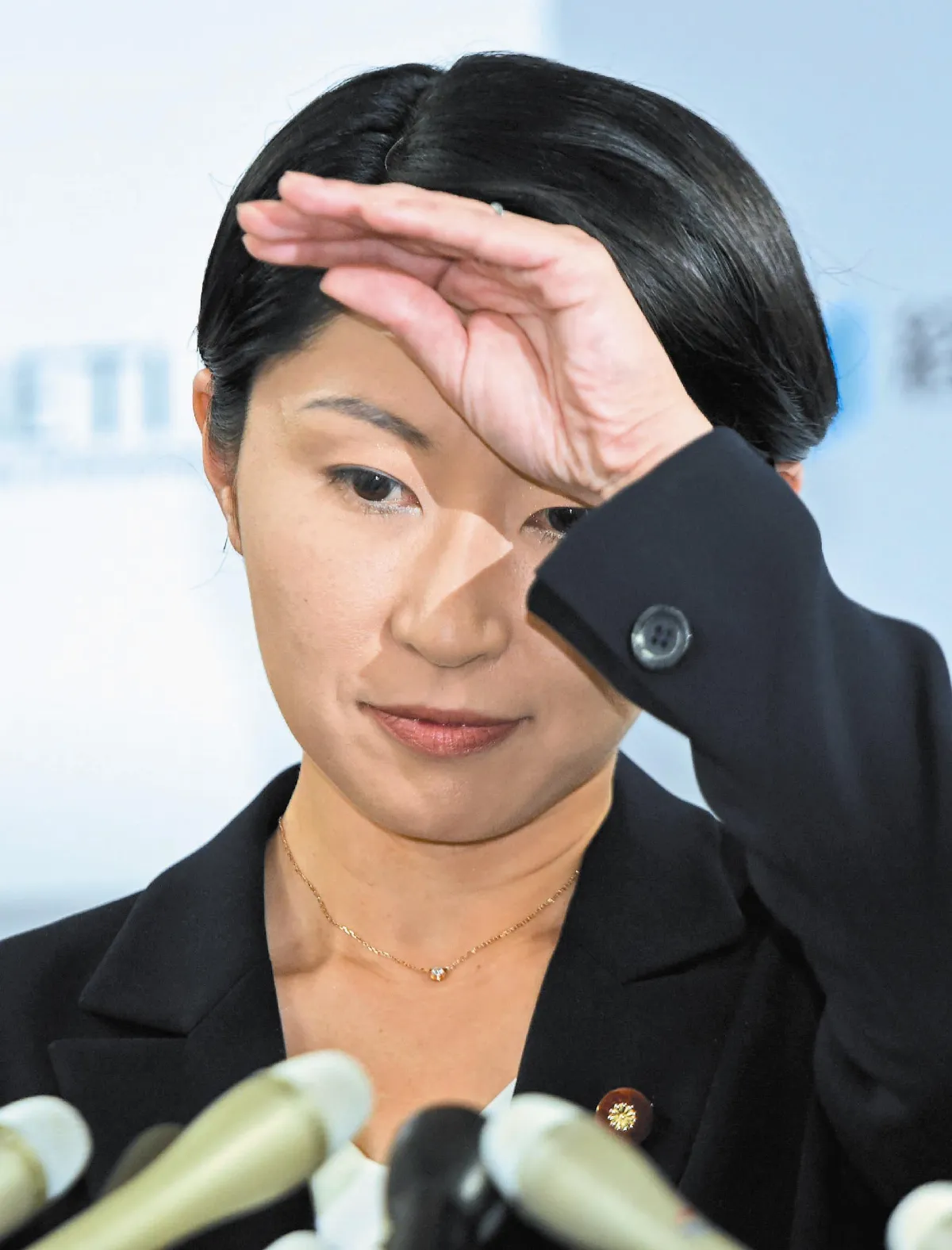 2女閣員下台 重創安倍政府